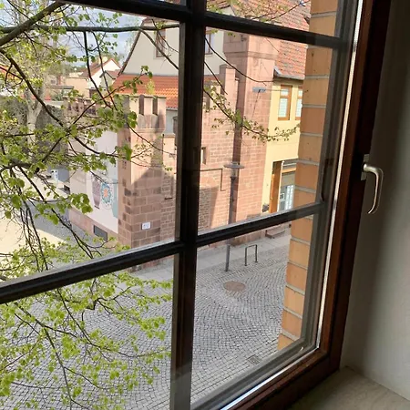 Helle Geraeumige Altstadtwohnung Am Hagentor Appartement *