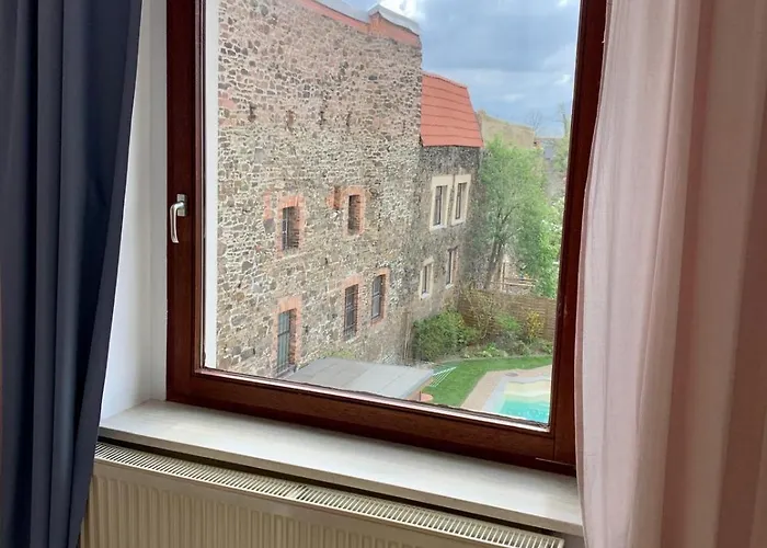 Helle Geraeumige Altstadtwohnung Am Hagentor Appartement